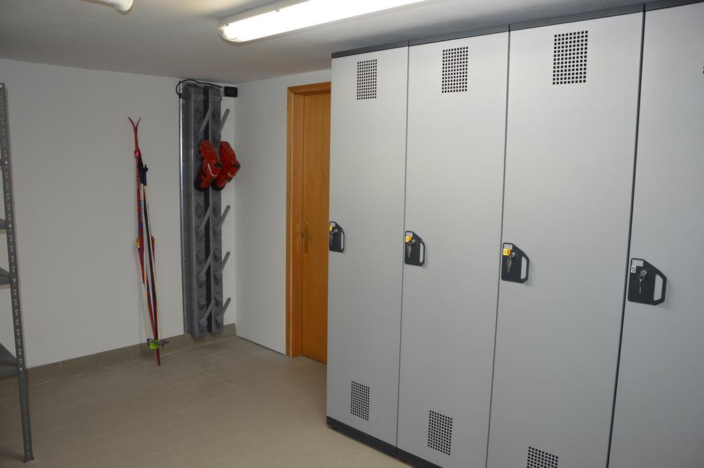 Casa Olivati Apartman Pellizzano Szoba fotó
